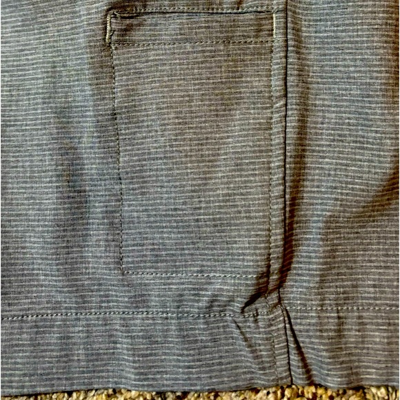 Vintage 1946 Men’s 36” Hybrid Performance Shorts, Gray with Fine White Pinstripe - Picture 8 of 8